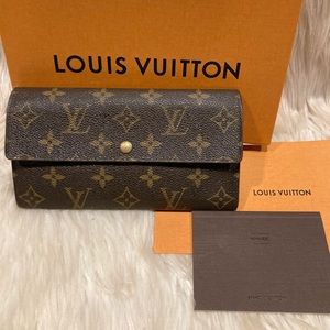 Authentic Louis Vuitton Sarah Wallet #2.1j